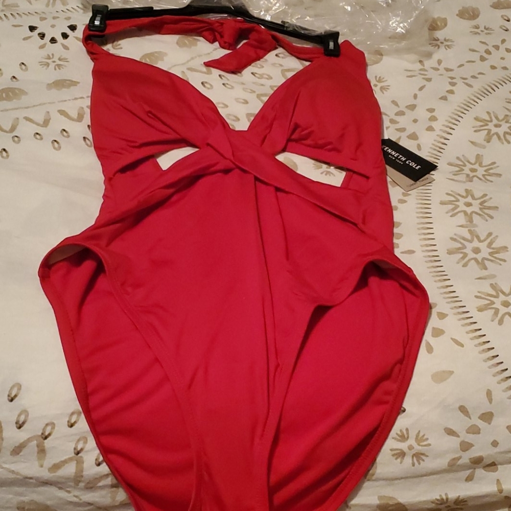 Sexy swimming suit